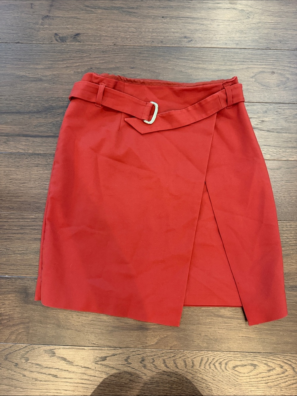 White House Black Market Red Belted Wrap Asymmetrical Mini Skirt Size 0 C61-096